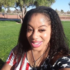 Meet your Posher, Jamila